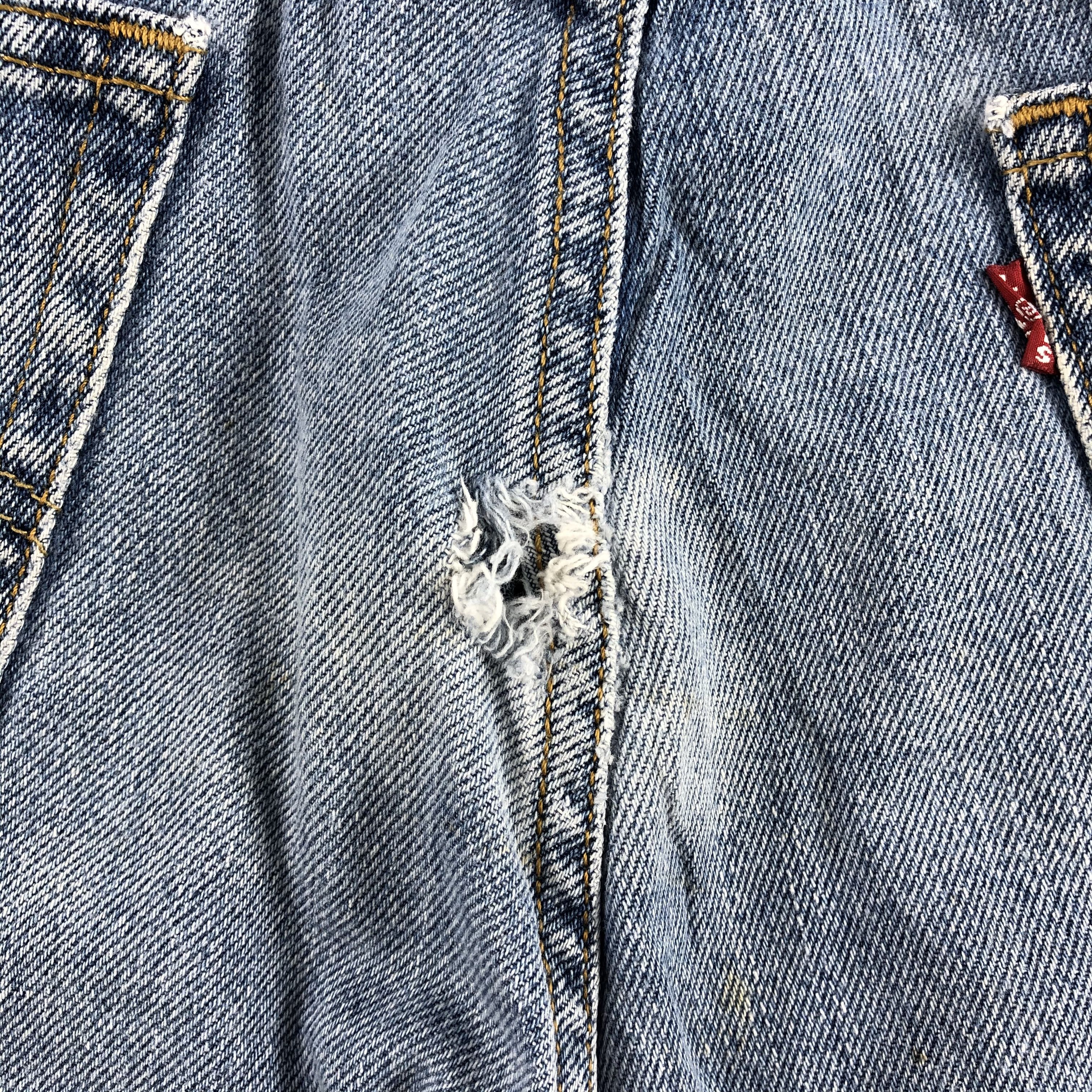 Levi's Vintage Blue Wash Levis 505 Jeans-J1624 Size US 35 - 7 Thumbnail