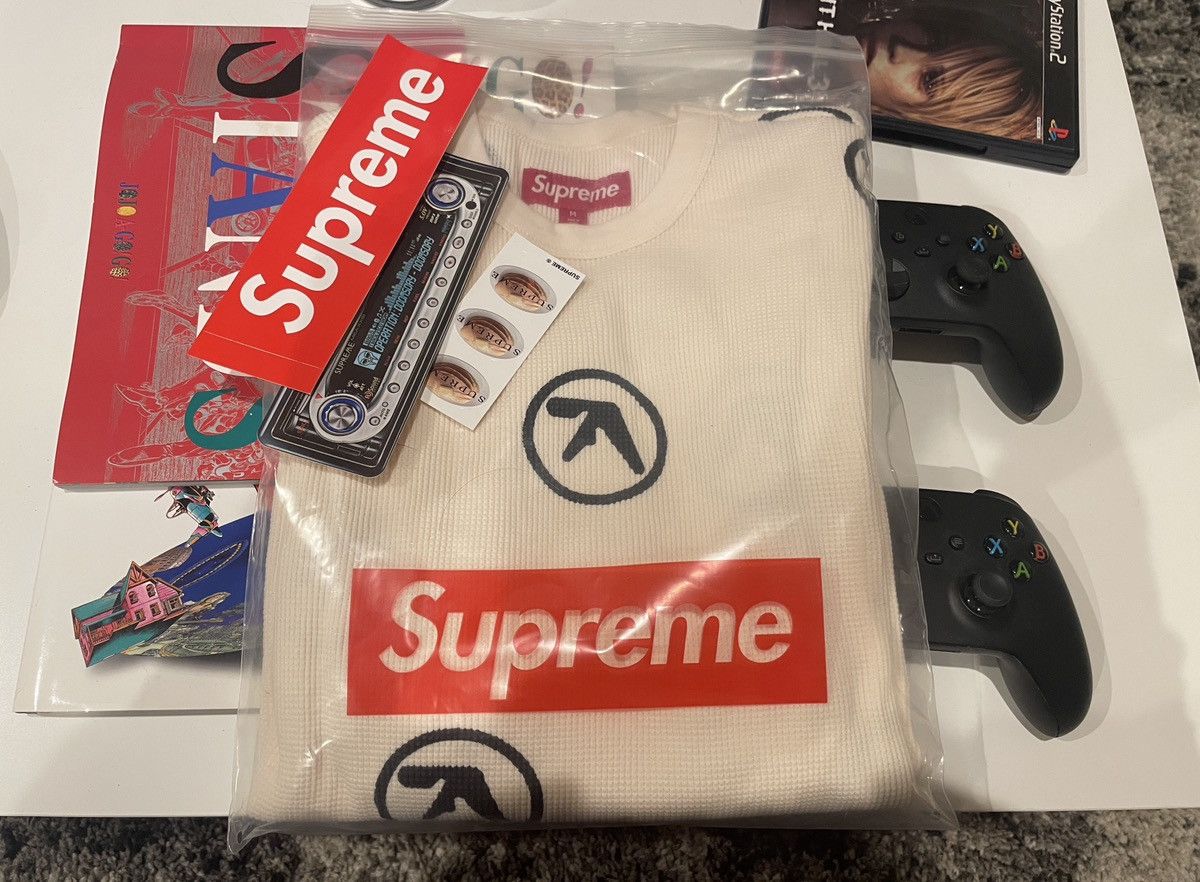 Supreme Supreme/Aphex Twin Thermal 'Natural' Size US M / EU 48-50 / 2 - 1 Thumbnail