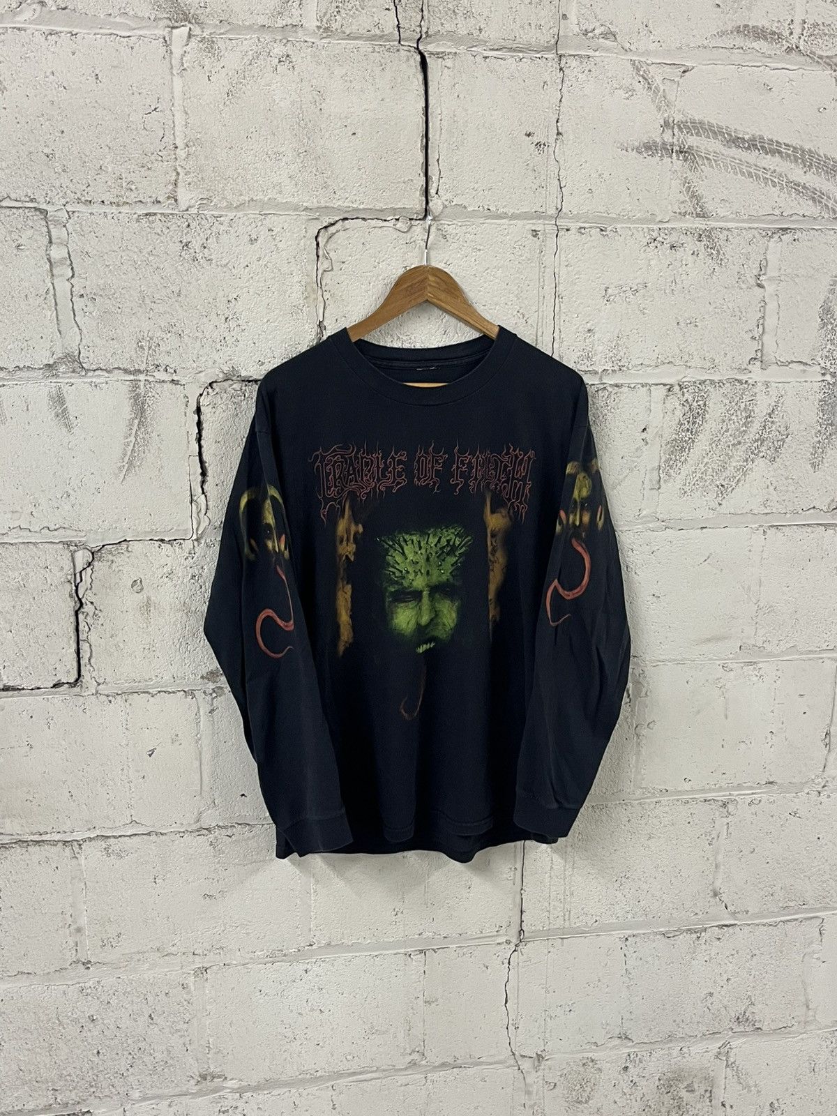 Band Tees Cradle of filth rare vintage long sleeve band Tee grunge Size US L / EU 52-54 / 3 - 2 Thumbnail