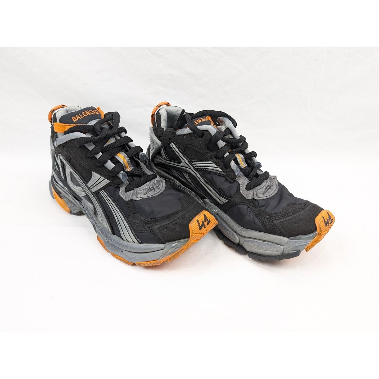 Balenciaga o1rshd1 Nylon Suede Runners in Black/Grey/Fluo Orange Size US 9 / EU 42 - 14 Thumbnail