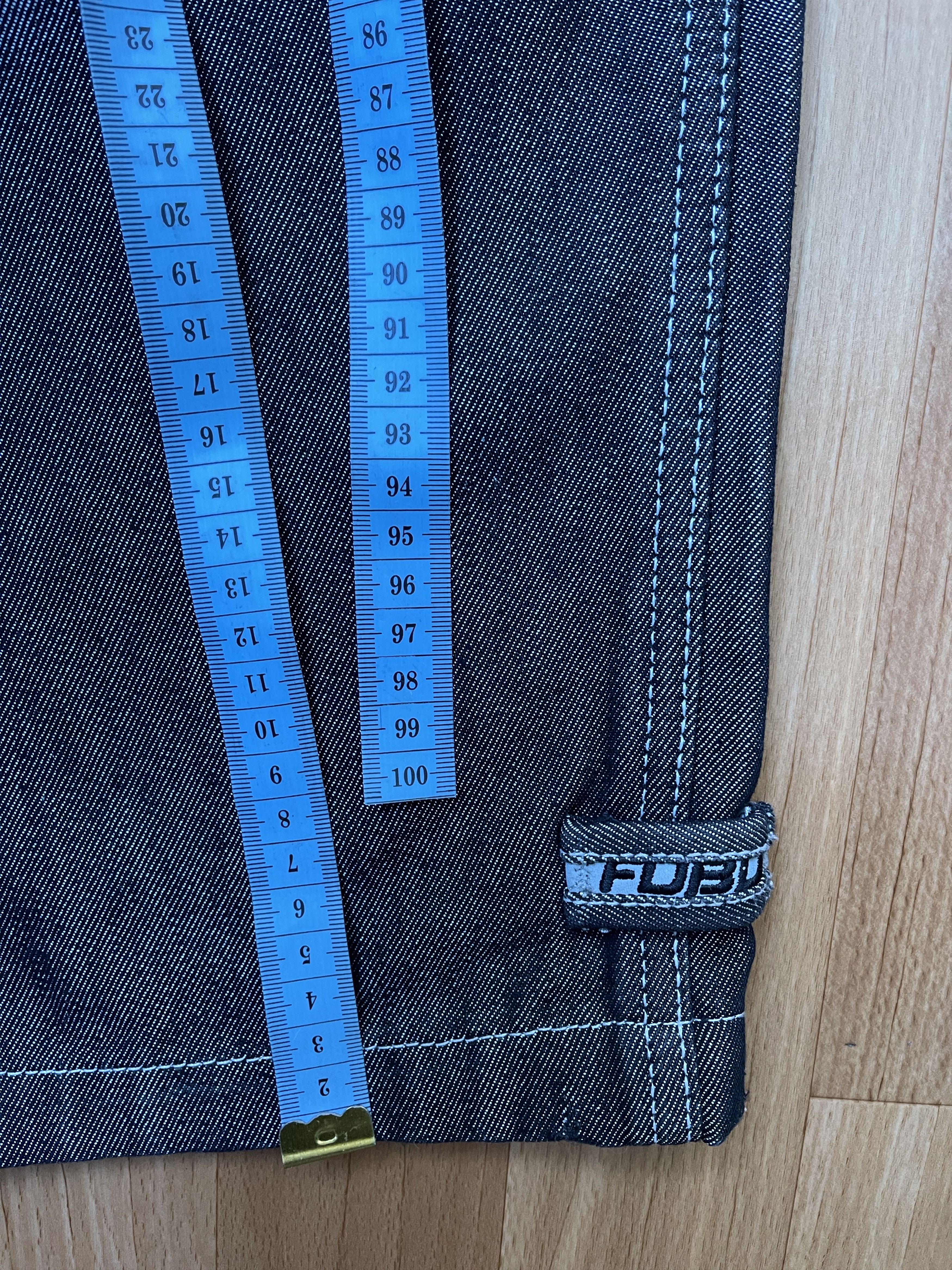 Fubu FUBU jeans shiny vintage baggy jeans silver metallic size 30 Size US 30 / EU 46 - 14 Thumbnail