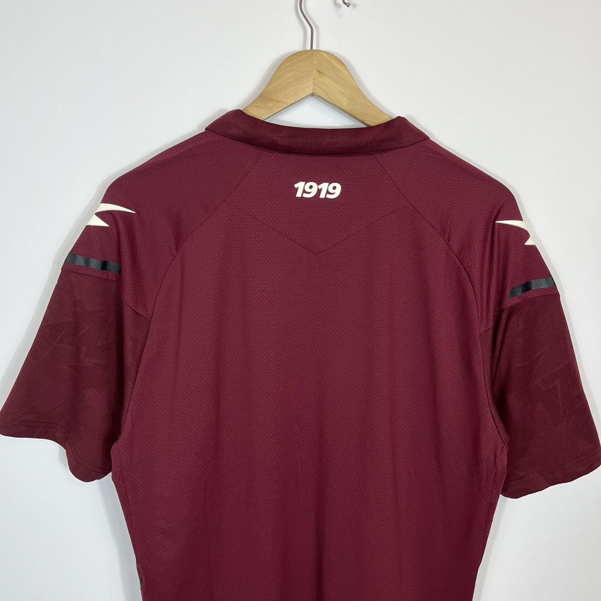 Other Zeus FC Salernitana 2021/2022 Home Football Jersey Soccer Size US XL / EU 56 / 4 - 13 Thumbnail