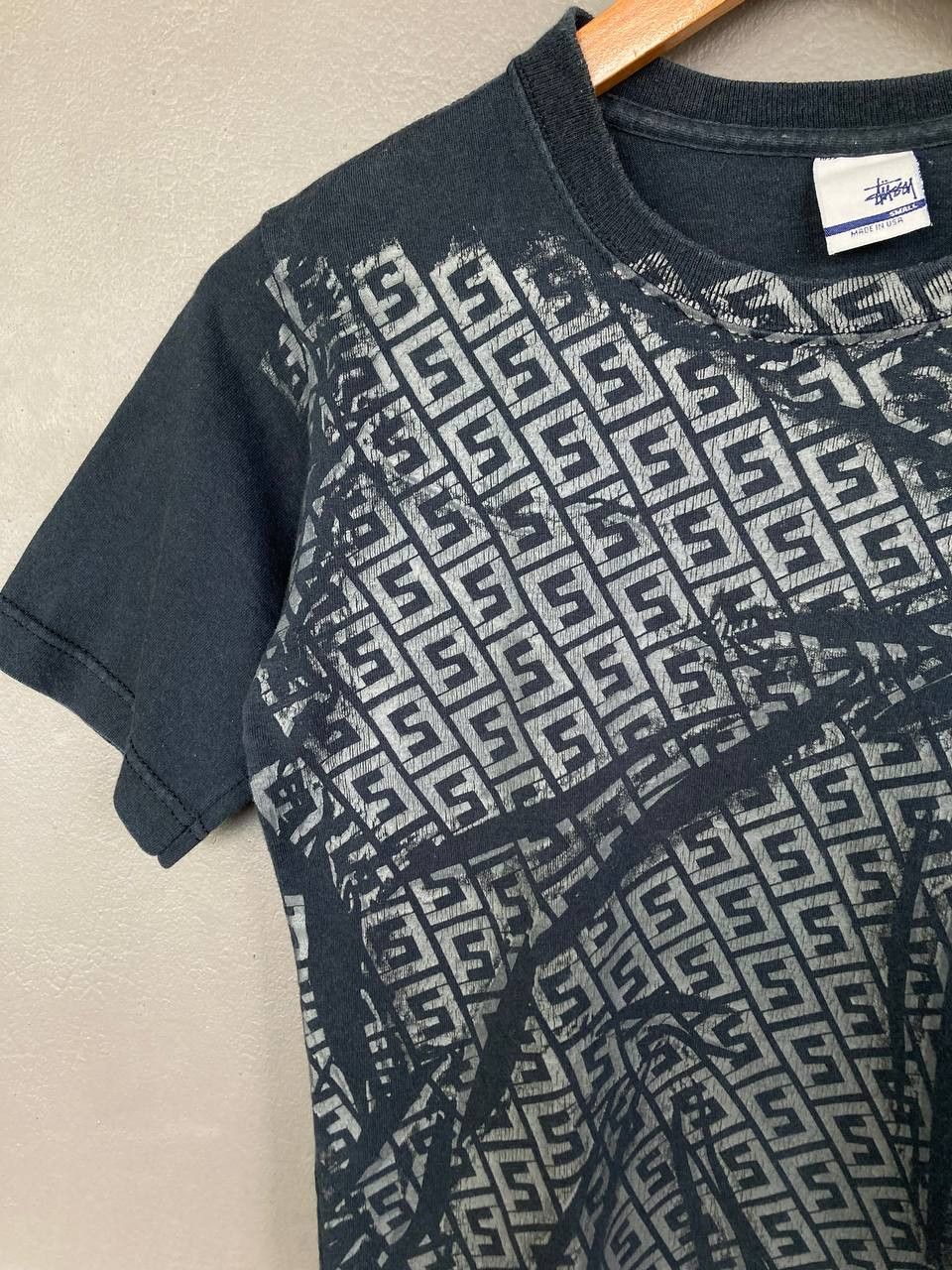 Stussy Vintage Stussy Monogram Tee Size US XS / EU 42 / 0 - 3 Thumbnail