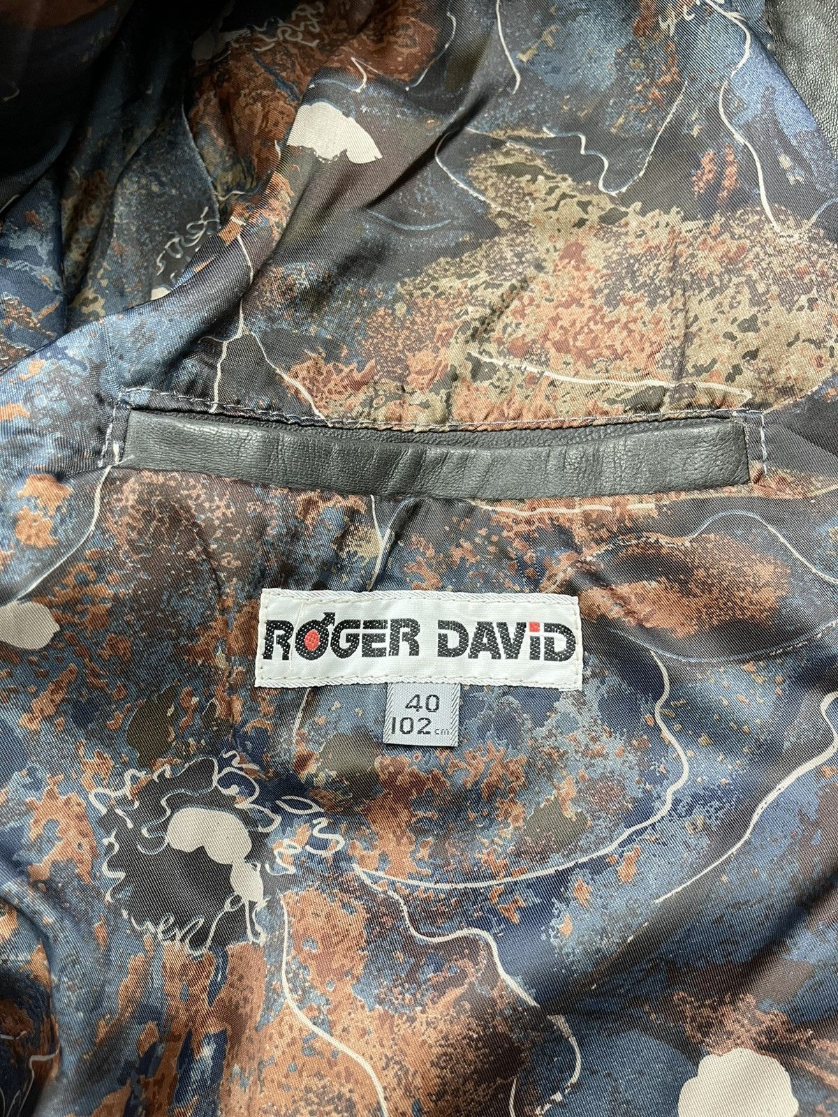 Vintage Vintage Roger David Genuine Lamb Skin Jacket Size US M / EU 48-50 / 2 - 14 Thumbnail
