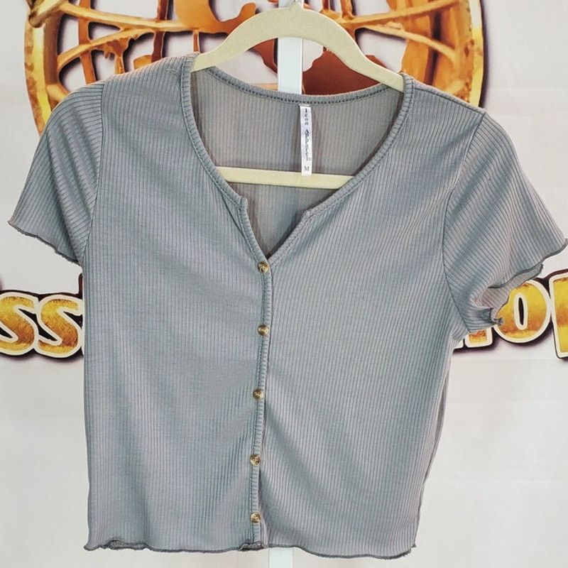 Other Gray Ribbed Button Front Crop Top Medium Size M / US 6-8 / IT 42-44 - 1 Thumbnail