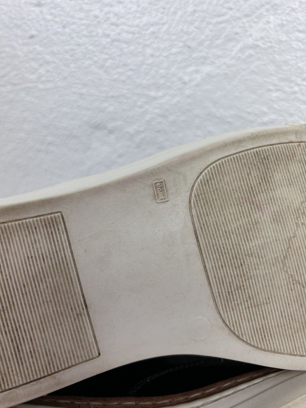 Maison Margiela MM22 Artisanal Maison Margiela Leather Print Slip On Low Top Size US 8 / IT 38 - 18 Thumbnail