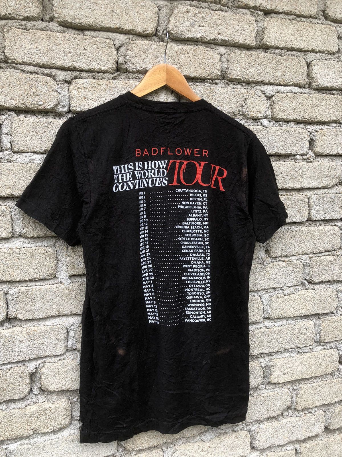 Band Tees × Metallica × Vintage Band Badflower This Is How The World Continues Tour Tee Size US M / EU 48-50 / 2 - 9 Thumbnail