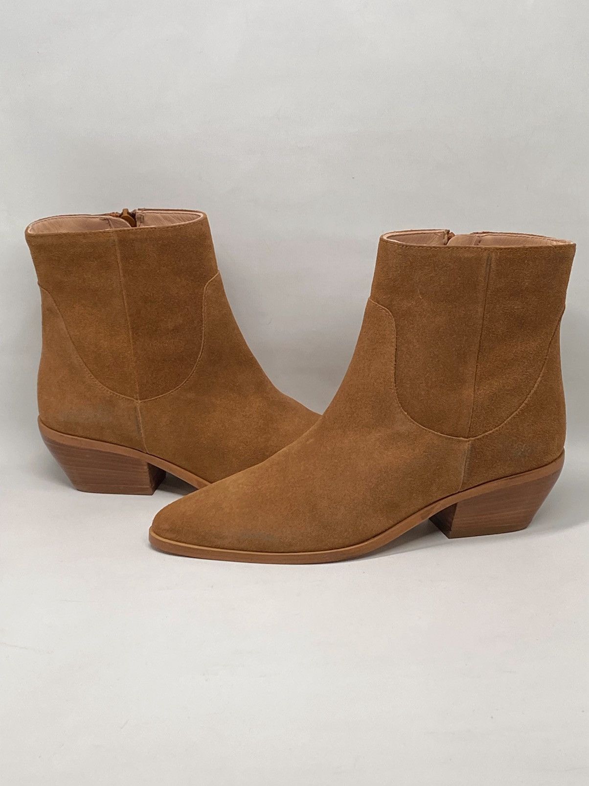 Bruno Magli BRUNO MAGLI Fabiana Suede Ankle Boots size 37 Size US 7 / IT 37 - 4 Thumbnail