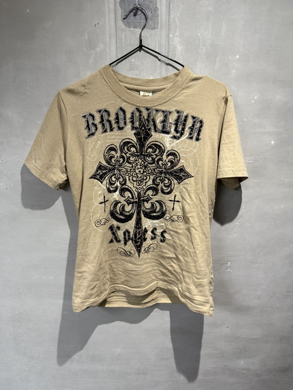Brooklyn Xpress Y2K Vintage Brooklyn Xpress Rhinestones Tattoo Tshirt Size US M / EU 48-50 / 2 - 3 Thumbnail