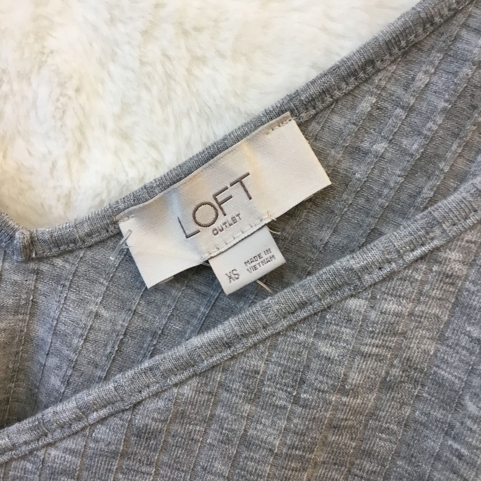 Loft LOFT Gray Double V Cami Size XS / US 0-2 / IT 36-38 - 5 Thumbnail