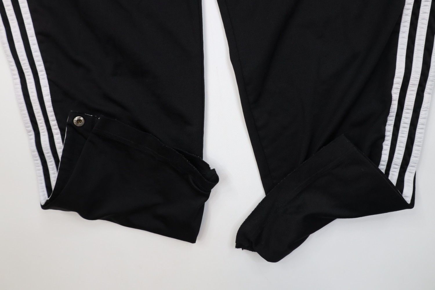 Adidas Vintage Y2K 2000 Adidas Wide Leg Tearaway Sweatpants Pants Size US 38 / EU 54 - 9 Thumbnail