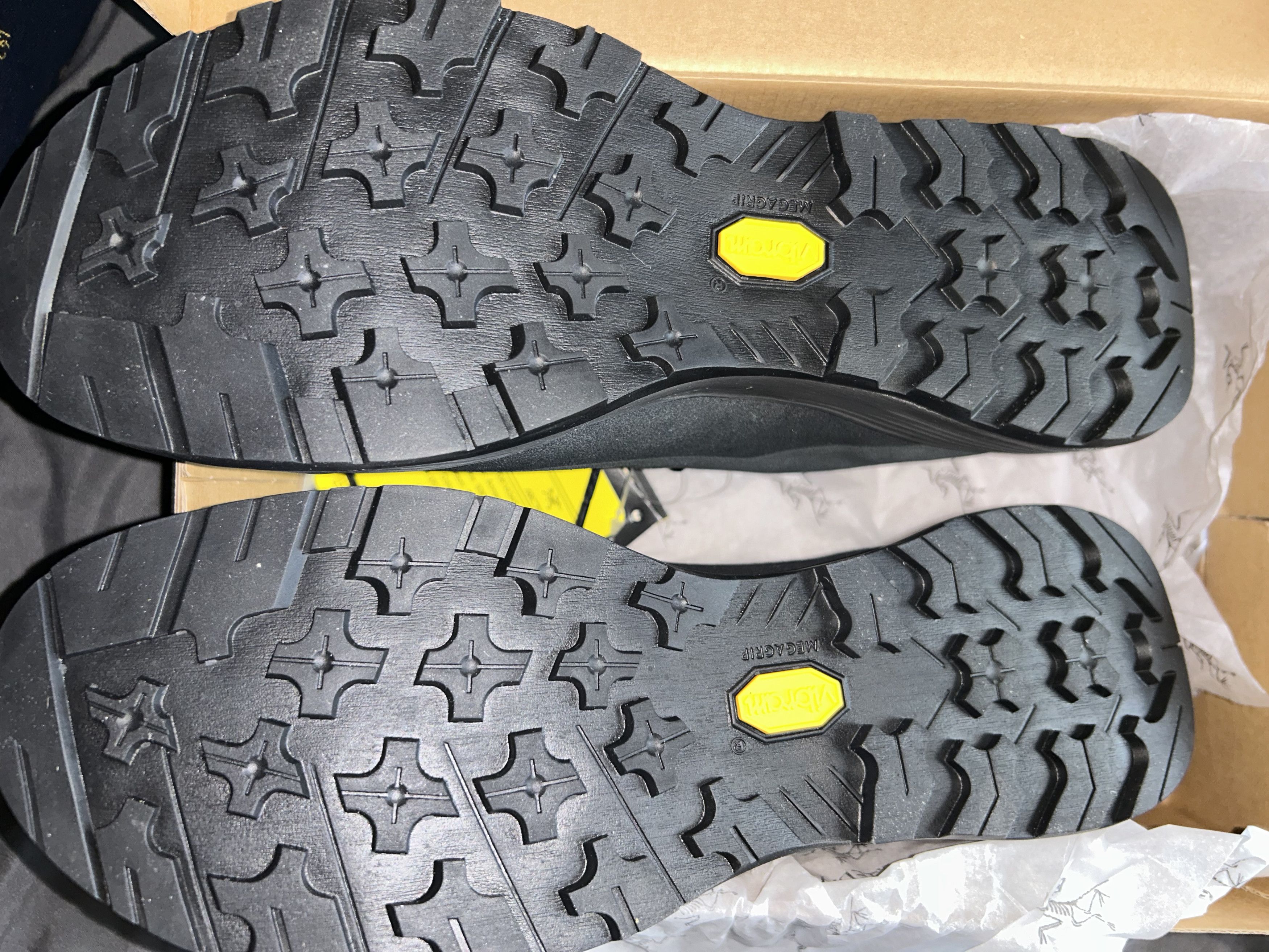 Arc'teryx Arc’teryx konseal ar leather sneakers gore-tex size us 9 Size US 9 / EU 42 - 4 Thumbnail