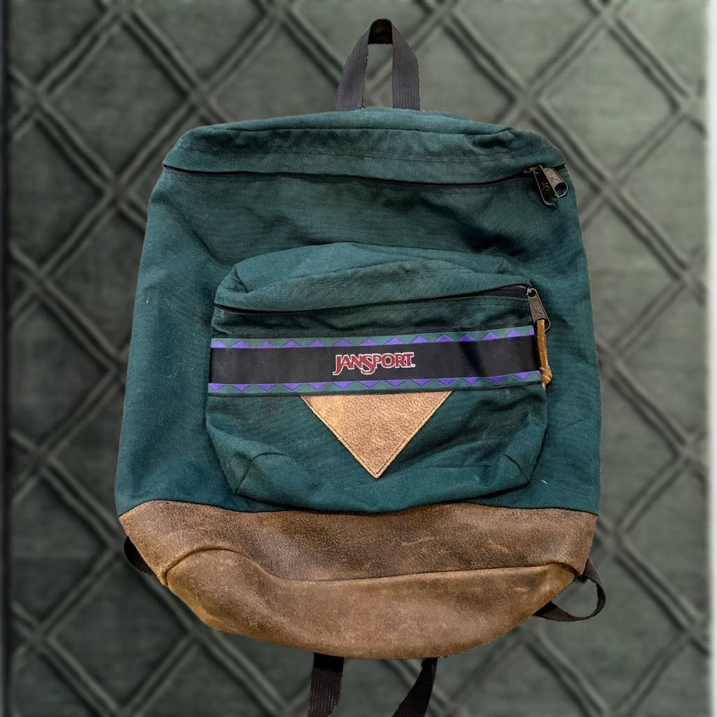amazon.com jansport backpacks yellow Right Pack (Navy) Color:British DPM and zippered utility pockets Nike Girl's Black/Playful Pink budgetpicks