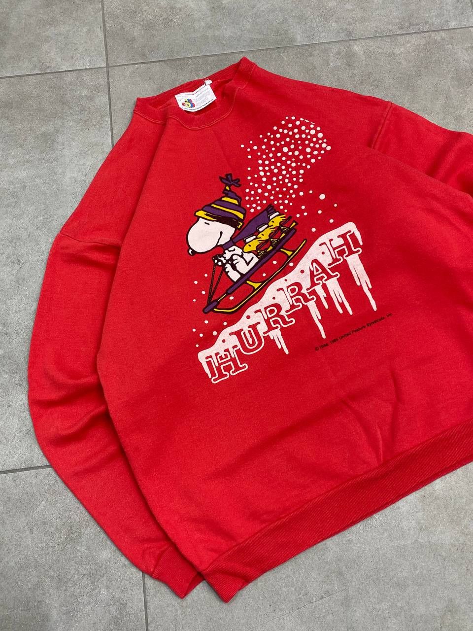 Peanuts Vintage Peanuts Snoopy Sport Christmas Snow Sweatshirt Size US XL / EU 56 / 4 - 4 Thumbnail