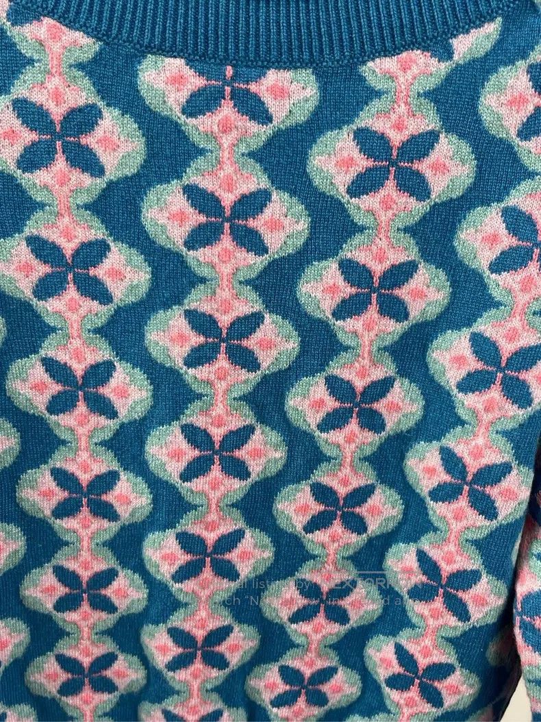 Chanel Chanel Blue full-print hollow shoulder knitwear Size S / US 4 / IT 40 - 3 Thumbnail