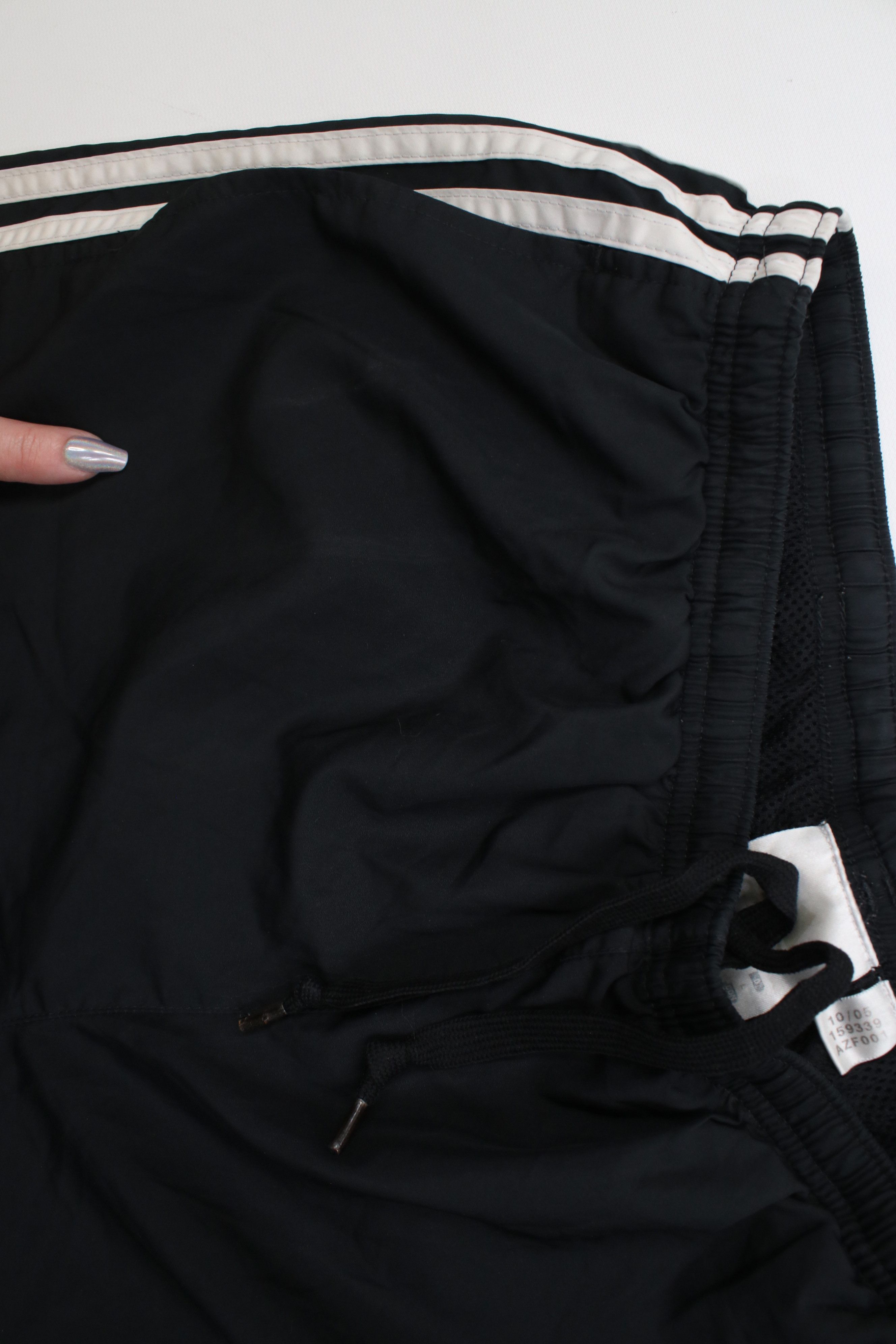Adidas Vintage Y2K 2005 Adidas Wide Leg Windbreaker Pants Black Size US 36 / EU 52 - 9 Thumbnail
