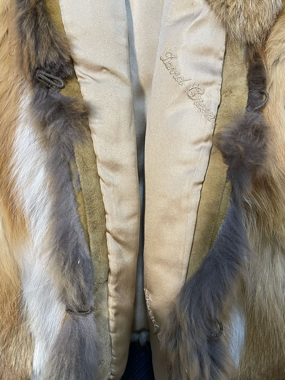 Other Beautiful Vintage 60s-70s Real Red-Fox Fur Coat Size US M / EU 48-50 / 2 - 3 Thumbnail