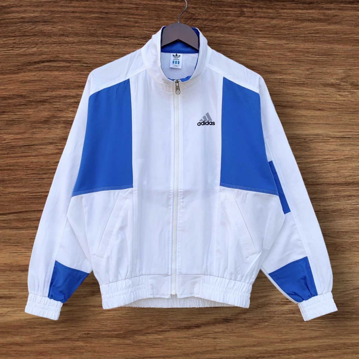 Vintage Vintage 90s Adidas zipper Windbreaker Jacket Size US S / EU 44-46 / 1 - 1 Thumbnail