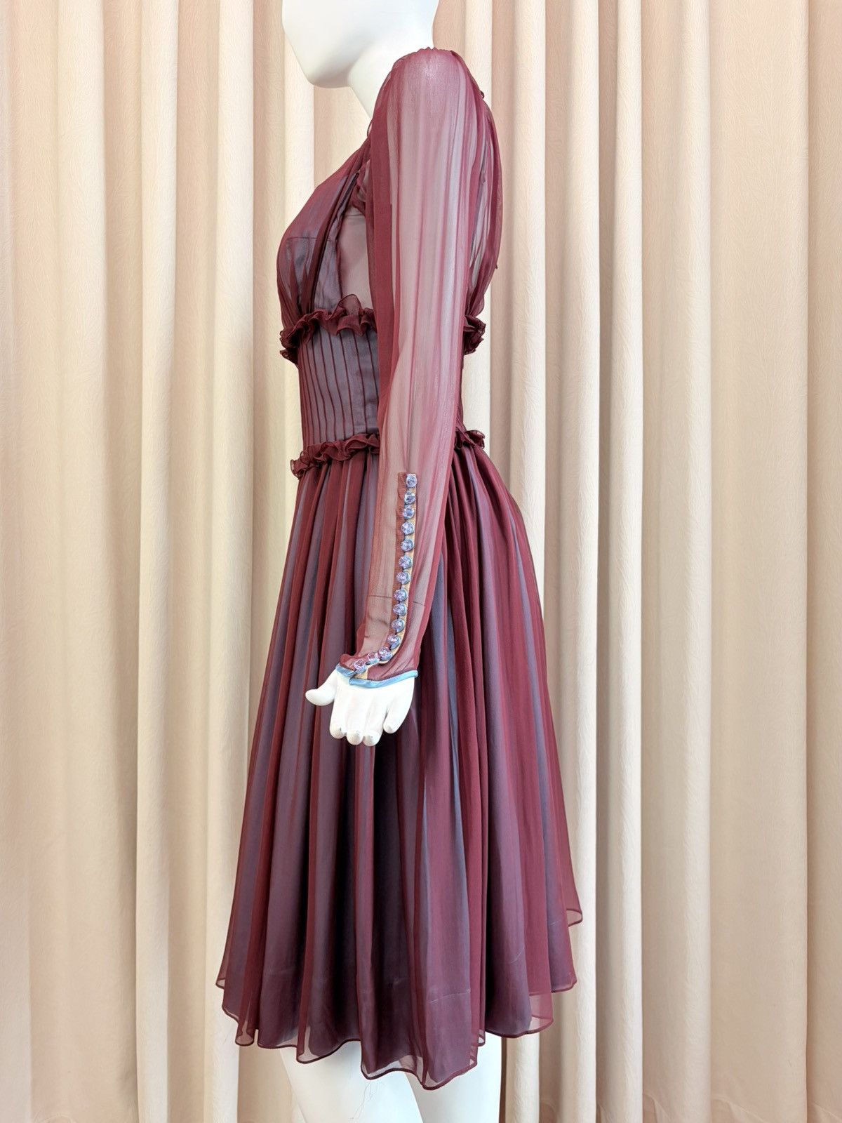 Dolce & Gabbana Rare Vintage Dolce Gabbana Silk Dress With Crystal Button Size S / US 4 / IT 40 - 2 Thumbnail