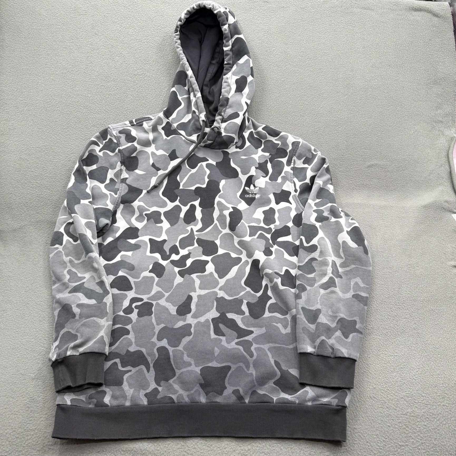 Adidas Adidas Originals Hoodie Mens Large Gray Camo Pullover Fleece Sweatshirt Trefoil Size US L / EU 52-54 / 3 - 2 Thumbnail
