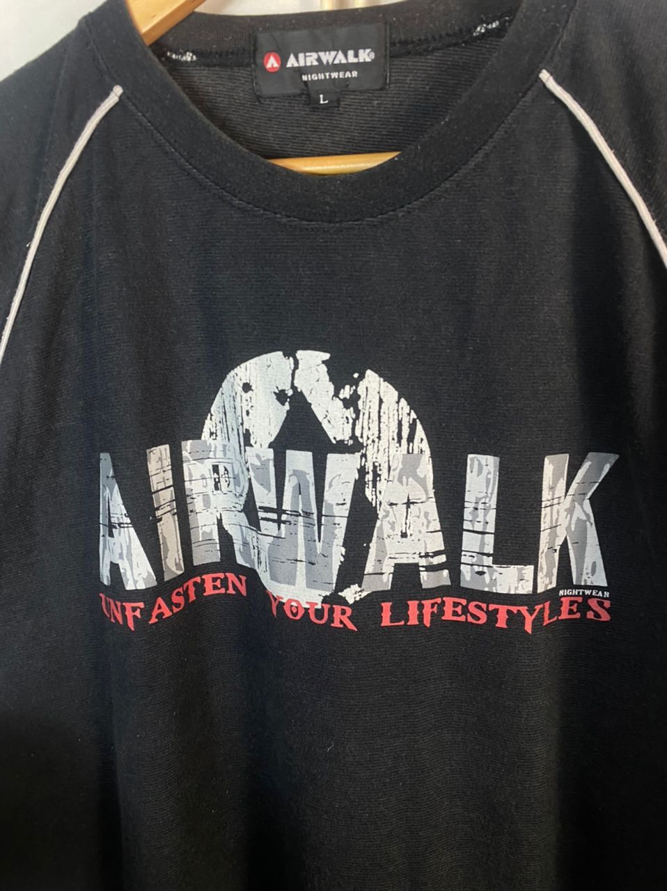 Airwalk Airwalk “unfasten your lifestyle” printed tshirt Size US L / EU 52-54 / 3 - 2 Thumbnail