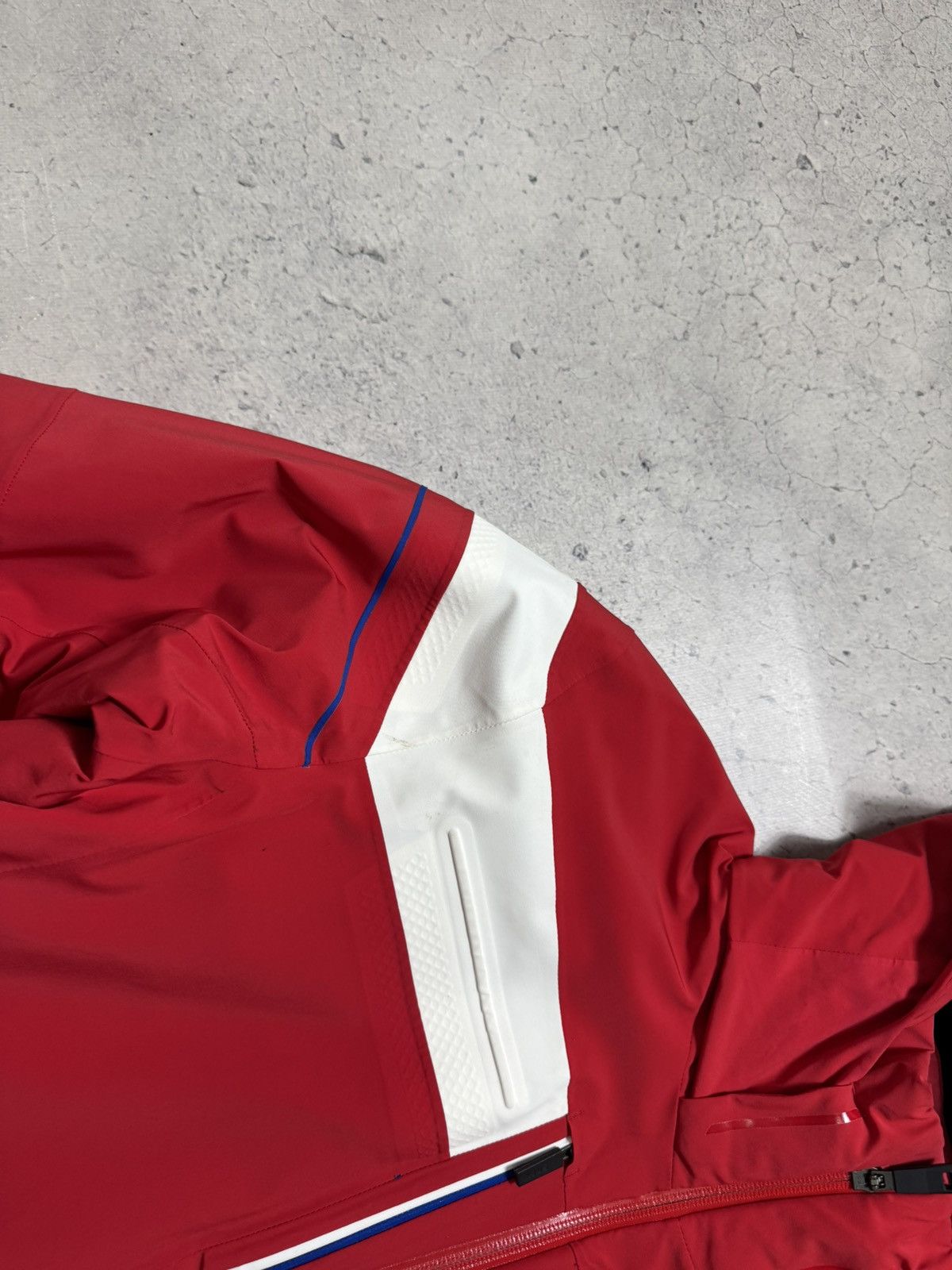 KJUS Kjus Men Speed Reader Jacket Ski Red Size S Size US S / EU 44-46 / 1 - 11 Thumbnail