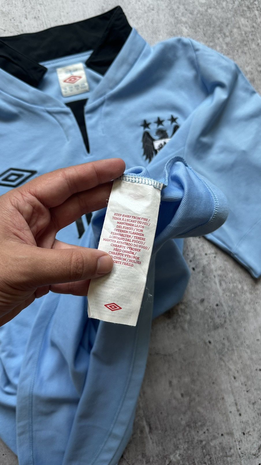 Umbro 2012/13 Umbro Manchester City Vintage Home Soccer Jersey Size US L / EU 52-54 / 3 - 11 Thumbnail