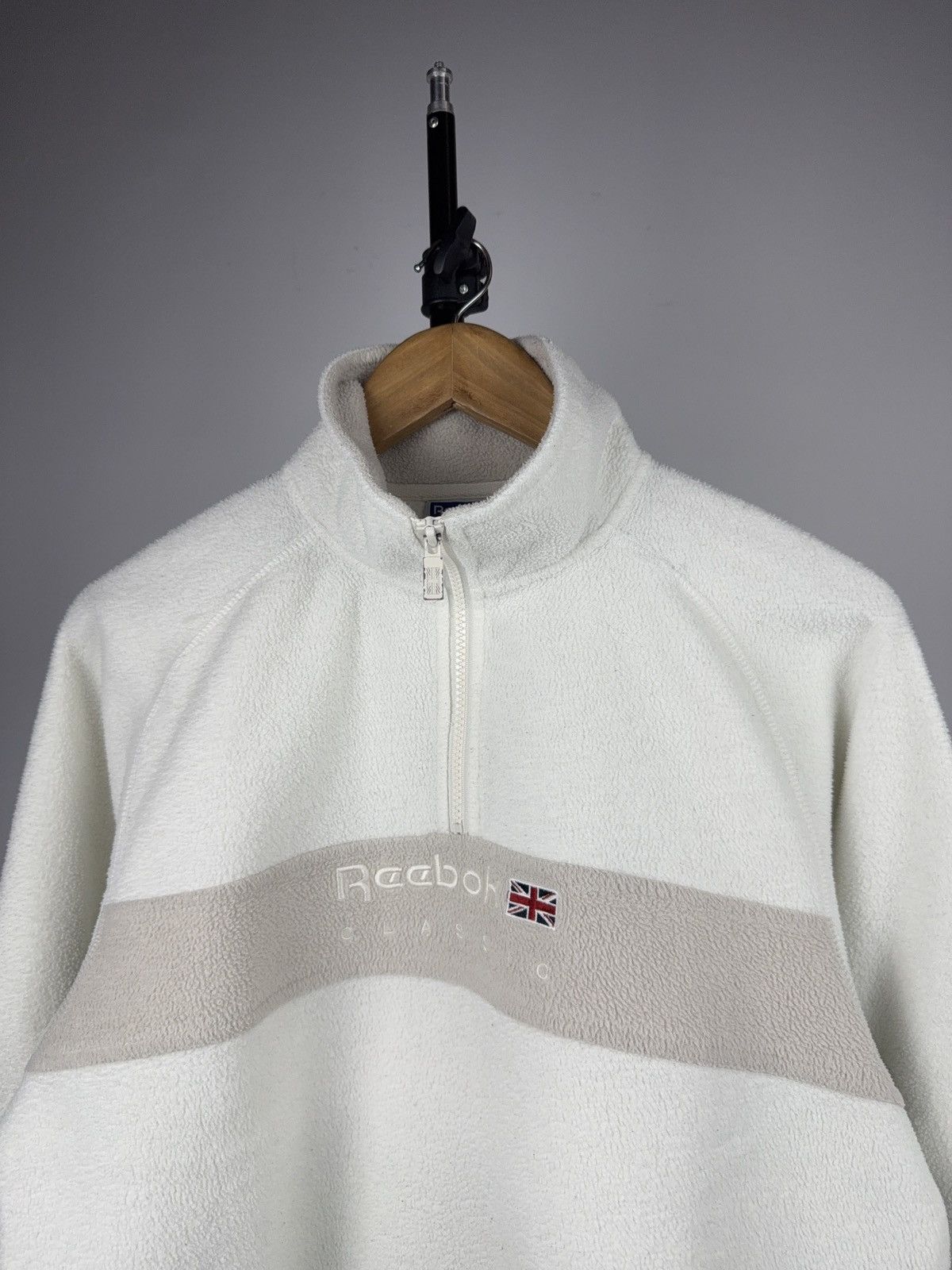 Reebok Vintage 00s Reebok Classic White Fleece Quarter Zip Size M/L Size US M / EU 48-50 / 2 - 2 Thumbnail