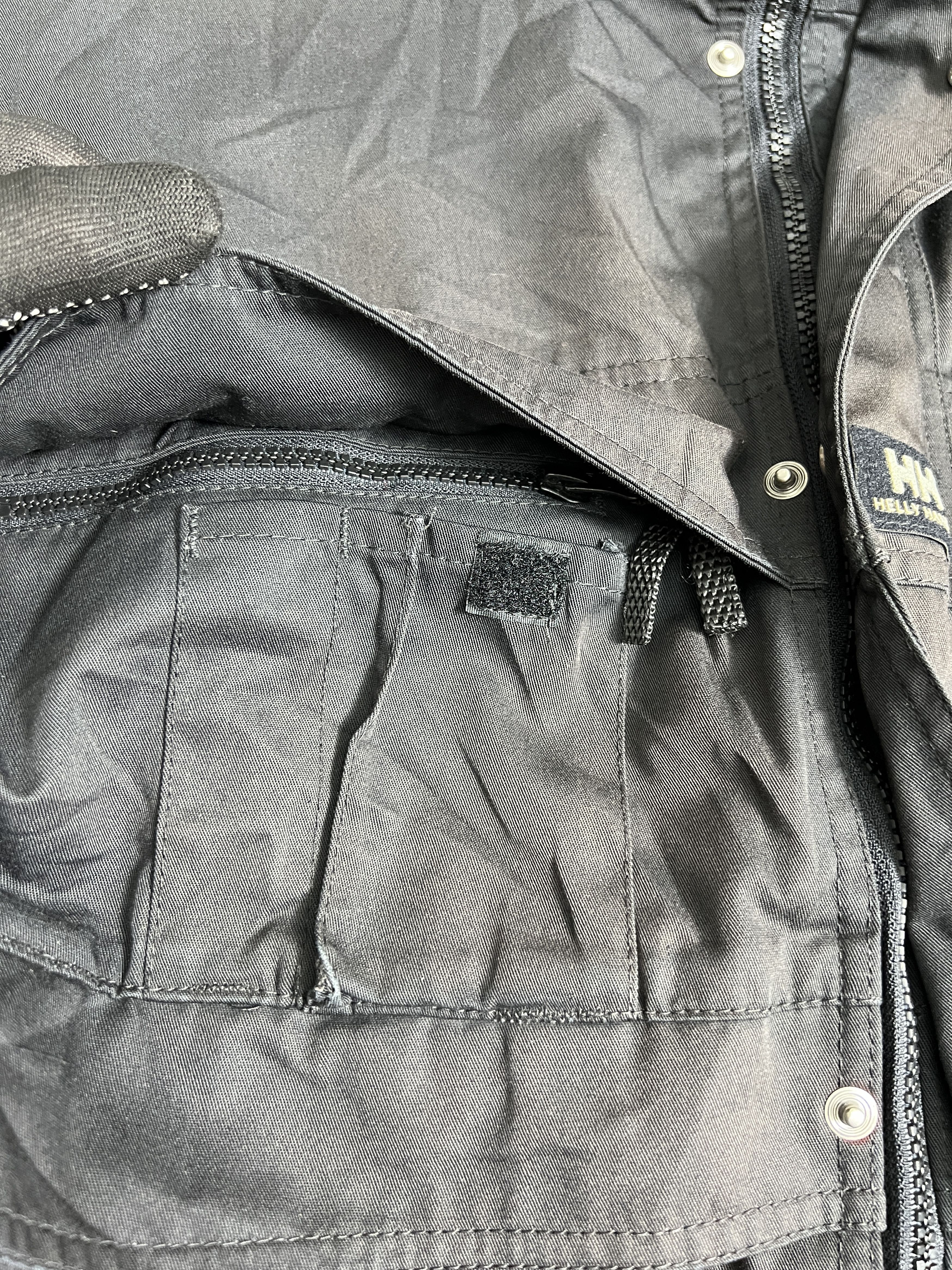 Helly Hansen Vintage Helly Hansen Work Wear Jacket (S) JKA337 Size US S / EU 44-46 / 1 - 7 Thumbnail