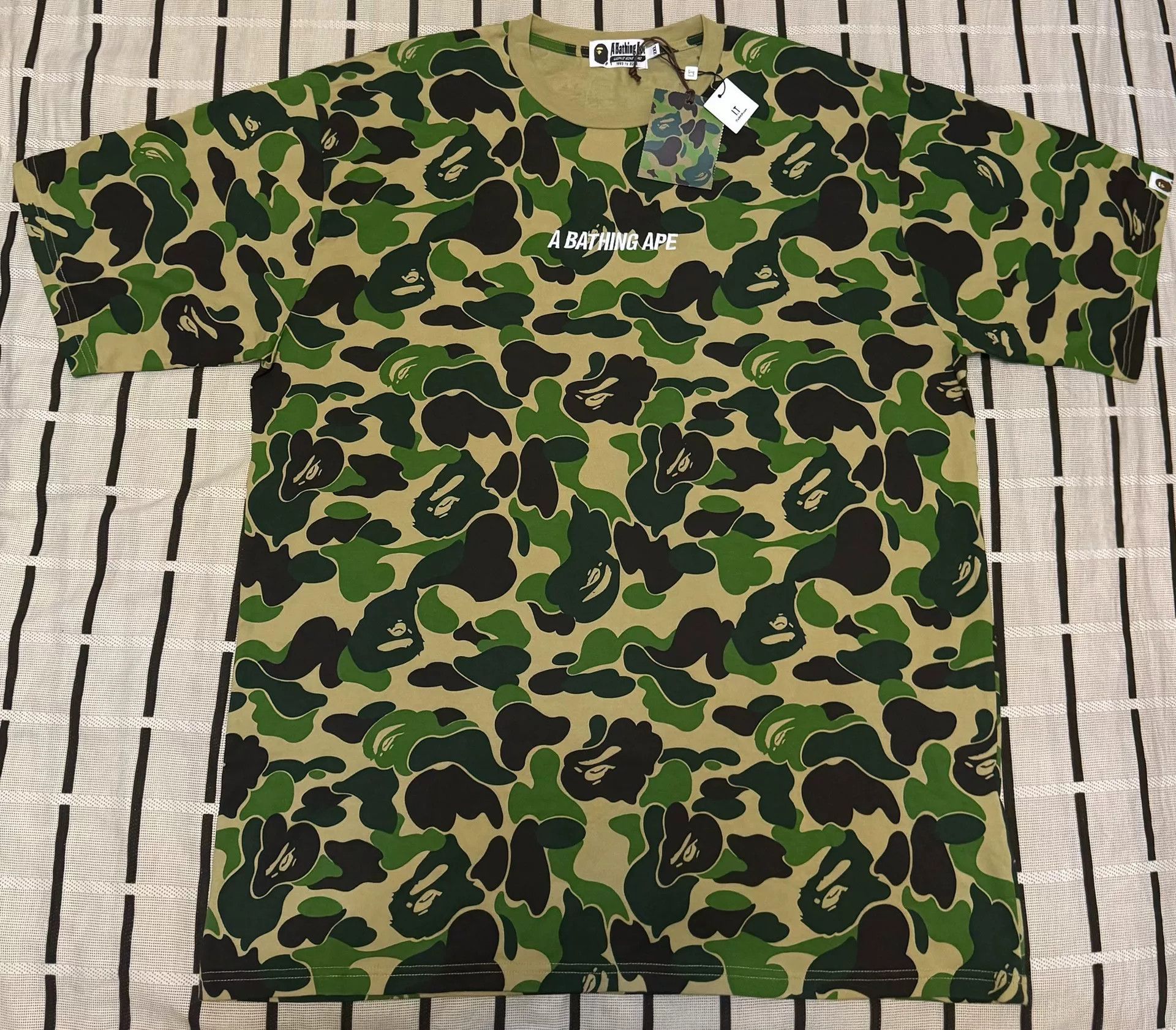 Bape Bape Camo Green T-Shirt XXL Men Size US XXL / EU 58 / 5 - 1 Thumbnail