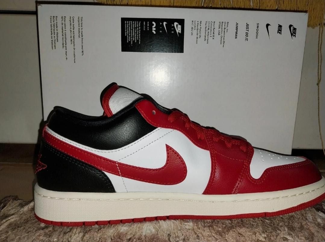 Jordan Brand Air Jordan 1 Low Size US 11 / EU 44 - 2 Thumbnail