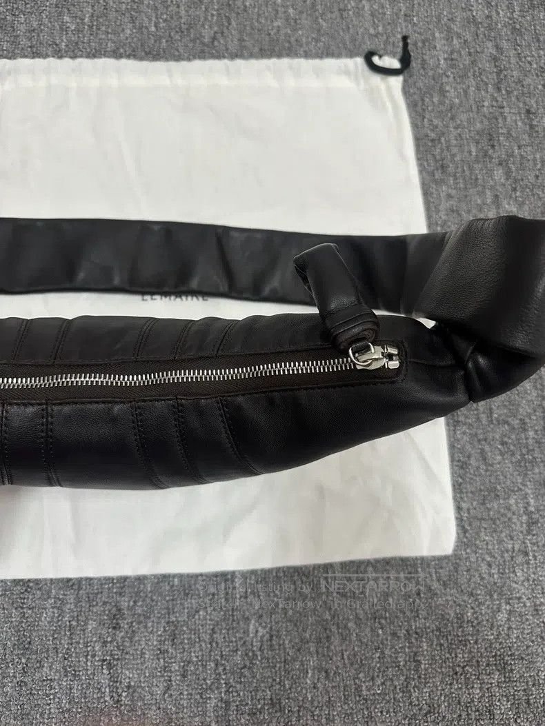 Lemaire LEMAIRE Dark Chocolate Small Lamb Leather Horn Bag Size ONE SIZE - 7 Thumbnail