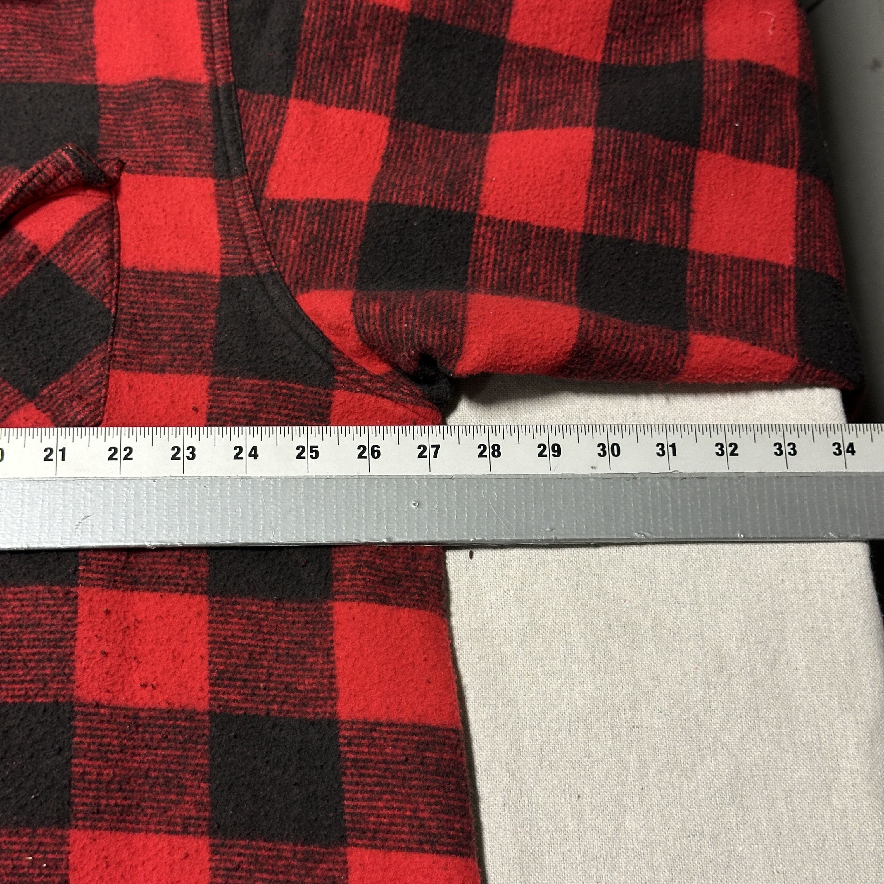 Other Vintage Champion Canadian Red Black Buffalo Plaid Flannel Shirt Size XL Size US XL / EU 56 / 4 - 4 Thumbnail