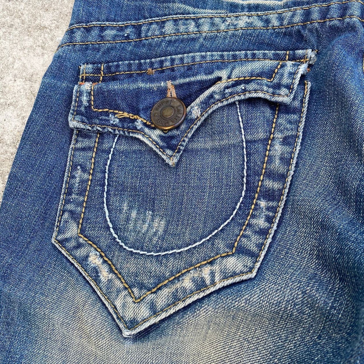 Japanese Brand Vintage Lolita Jeans Flare Distressed Denim Size 32" / US 10 / IT 46 - 14 Thumbnail