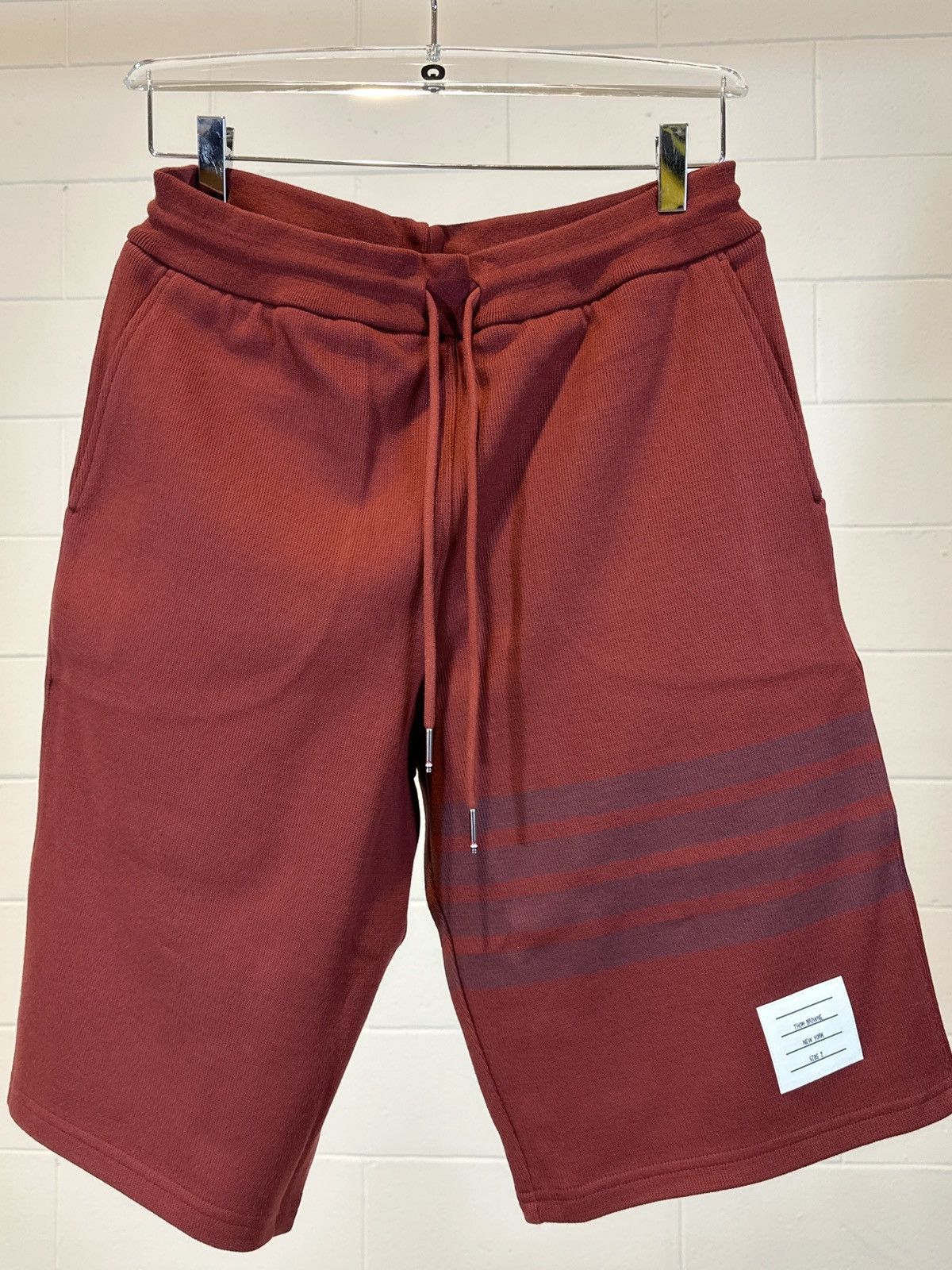 image of Thom Browne Short Sweat Size S in Red, Men's