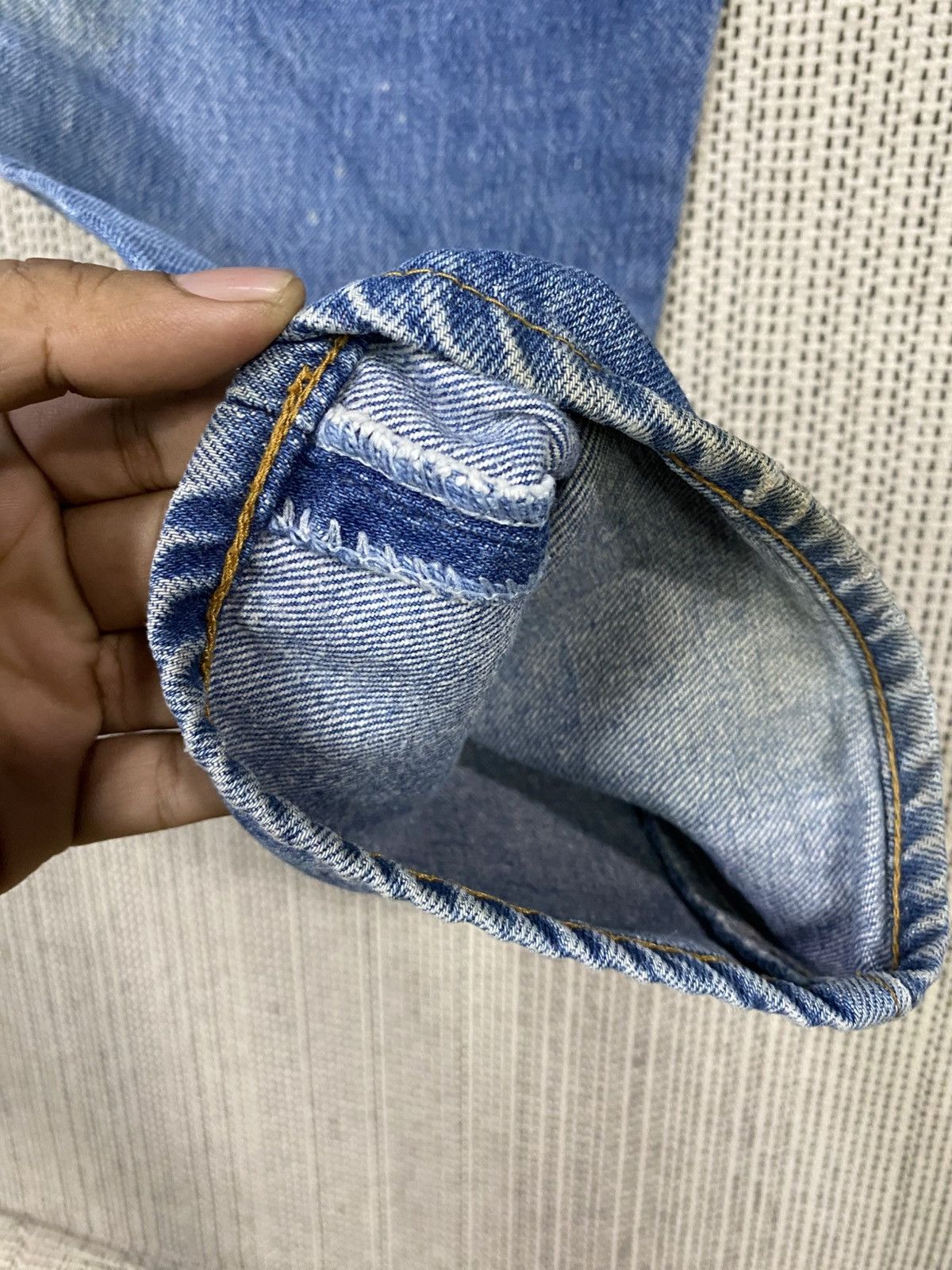 Levi's Vintage 70s 1501-0117 single R denim W35 distressed Size US 35 - 9 Thumbnail