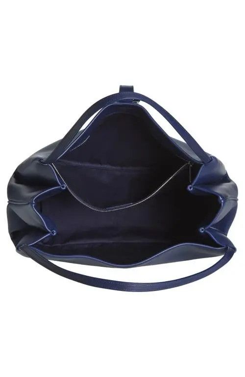 Salvatore Ferragamo o1s1rm0526 Size : OS / Shoulder Bag in Blue Size ONE SIZE - 5 Thumbnail