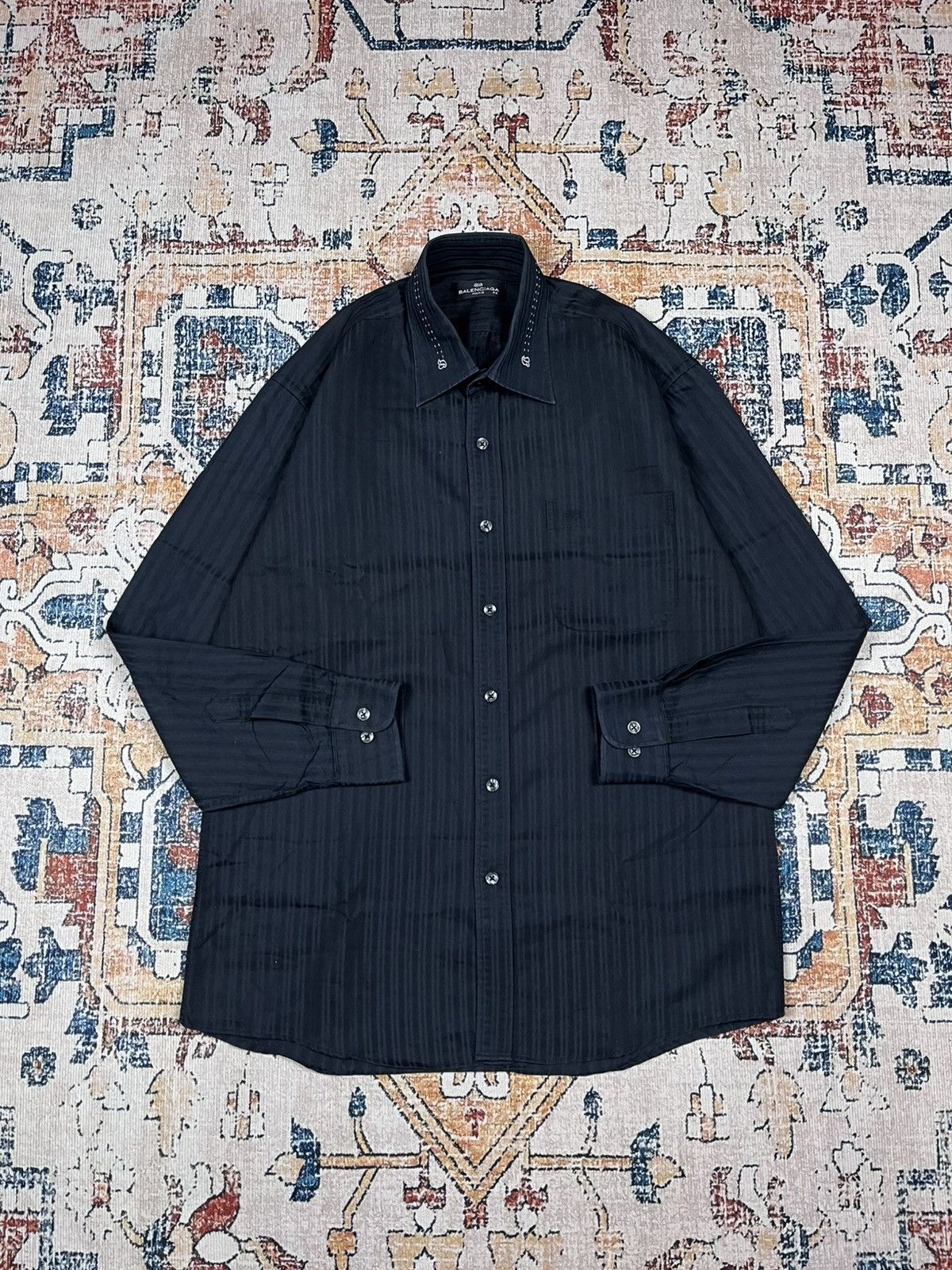 Balenciaga Balenciaga BB Logo Pocket Long Shirt Size US L / EU 52-54 / 3 - 1 Thumbnail