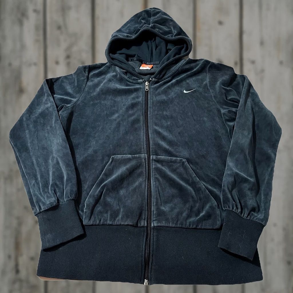 Nike VINTAGE Nike Velour Full Zip Hoodie Women XL Black Y2K Full Zip Hoodie Women XL Black Size XL / US 12-14 / IT 48-50 - 1 Thumbnail
