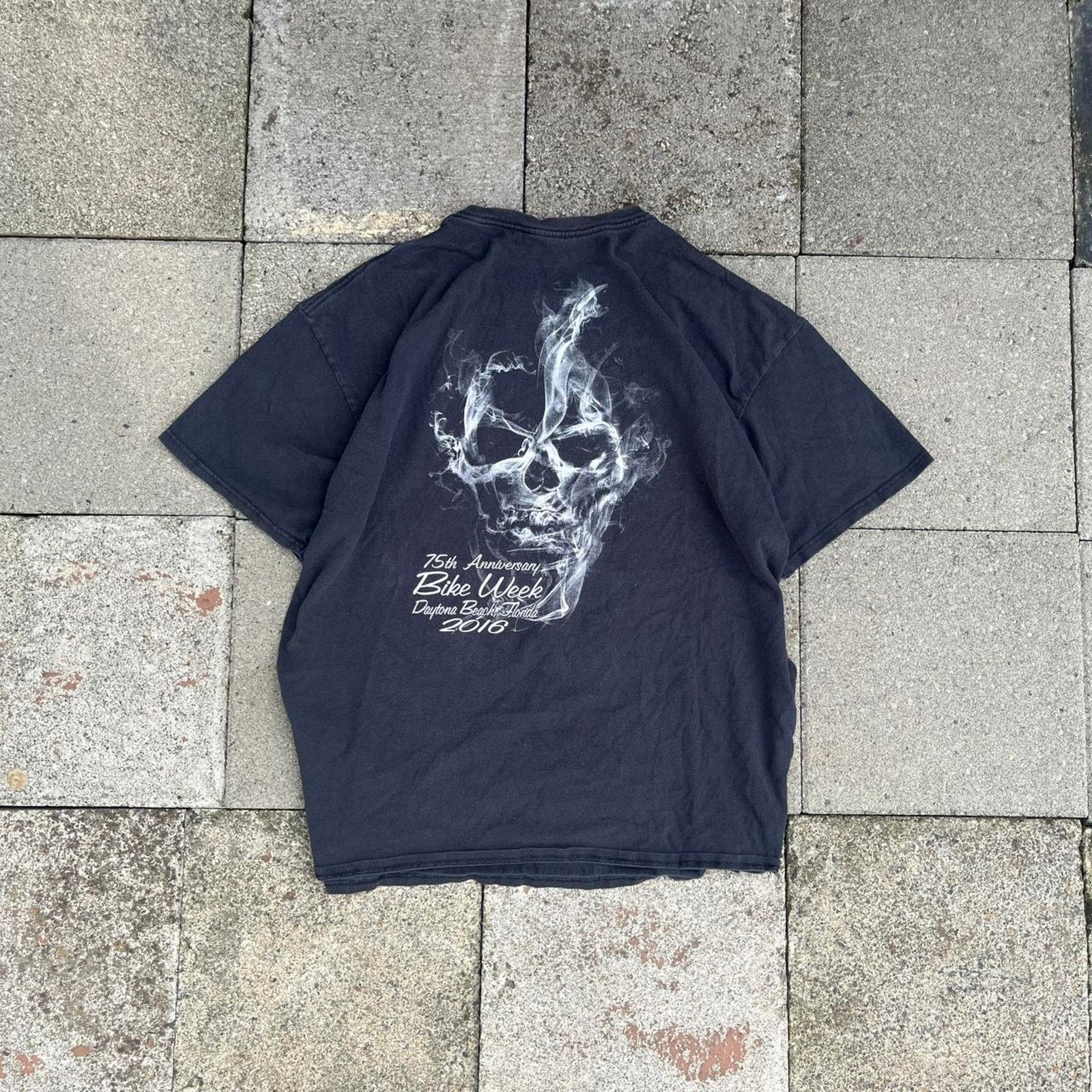 Delta 75th Daytona Anniversary Skull Smoke Graphic Florida Rally T Size US L / EU 52-54 / 3 - 1 Thumbnail