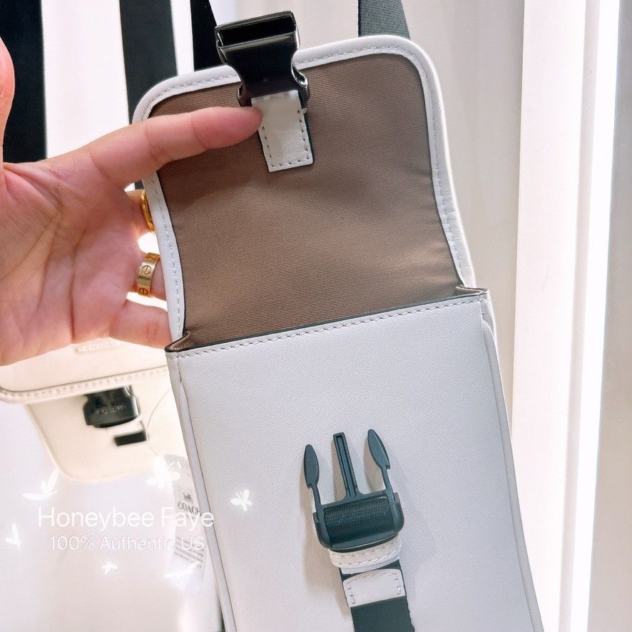 Coach Racer Phone Crossbody In Smooth Leather CT886 Size ONE SIZE - 4 Thumbnail