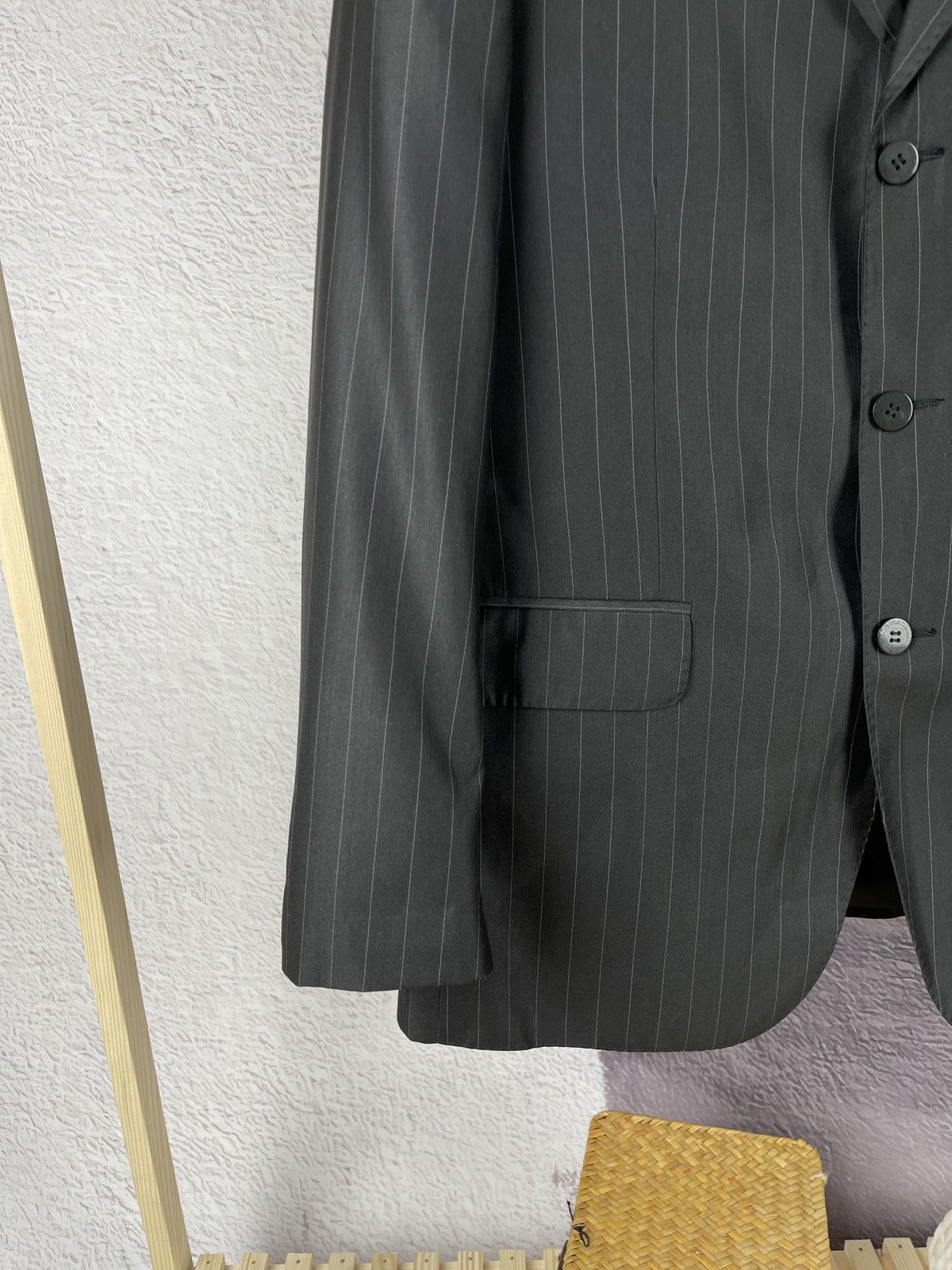 Giorgio Armani Giorgio Armani Le Collezioni vintage wool striped blazer Size 44R - 5 Thumbnail