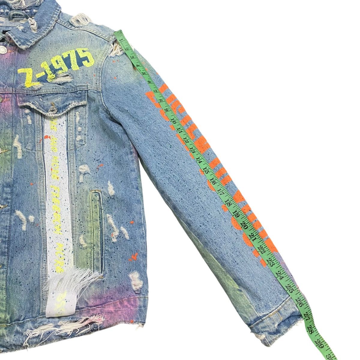Zara Zara Distressed Denim Trucker Painted Jacket M Size Size US M / EU 48-50 / 2 - 21 Thumbnail
