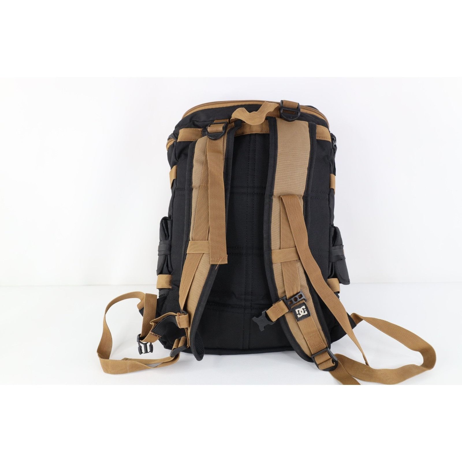 DC Vintage DC Shoes Skateboarding Top Loader Backpack Book Bag Size ONE SIZE - 8 Thumbnail