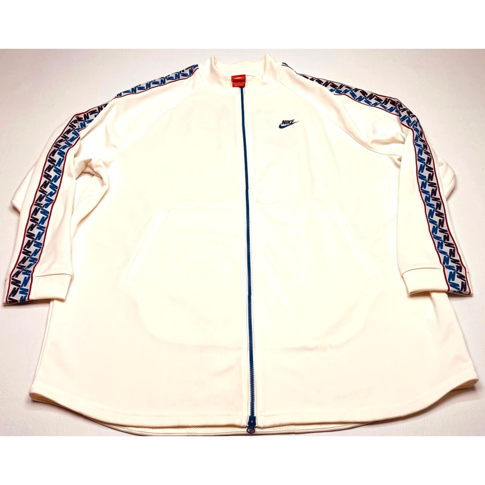 Nike VINTAGE Nike Taped Poly Track Jacket AJ2681 Full Zip Mens 2XL White Logo Sleeves 7619 Size US XXL / EU 58 / 5 - 3 Thumbnail
