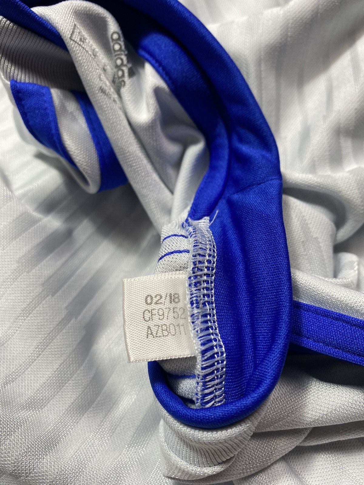 Adidas CARDIFF CITY Adidas 2018/2019 jersey Size US M / EU 48-50 / 2 - 13 Thumbnail