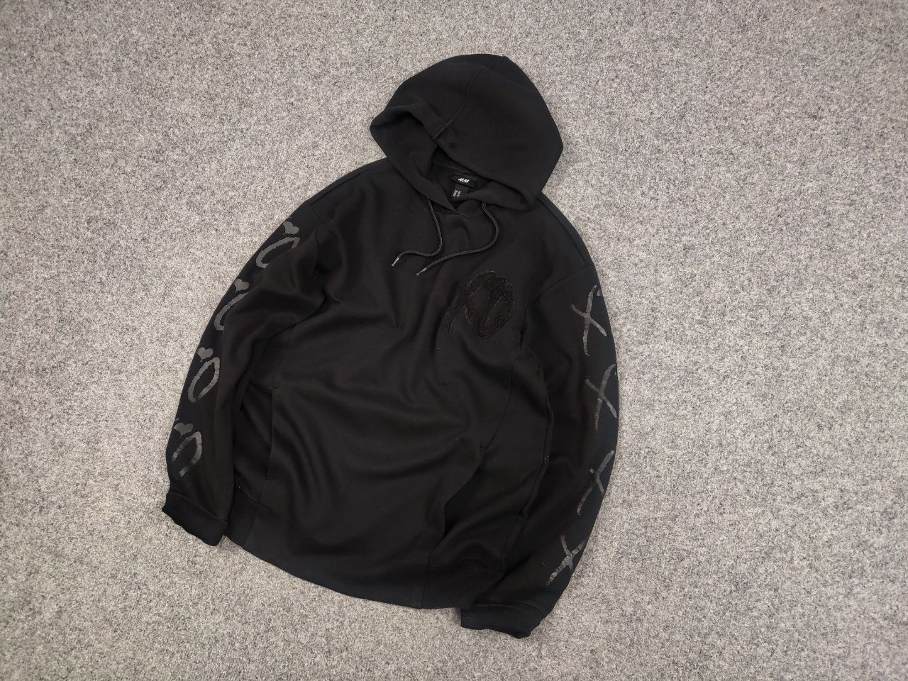 H&M × The Weeknd The Weeknd x H&M Black Logo XO Unisex Hoodie Size US XS / EU 42 / 0 - 3 Thumbnail