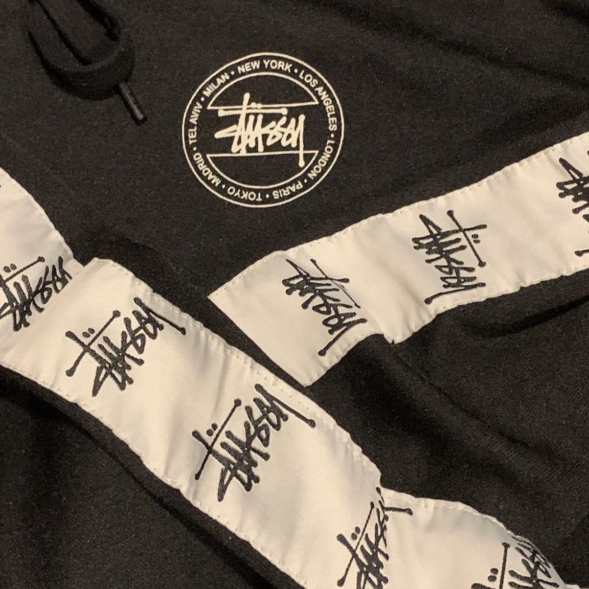 Stussy VINTAGE STUSSY DLEEVES TAPE LOGO HOODIE Size US M / EU 48-50 / 2 - 6 Thumbnail