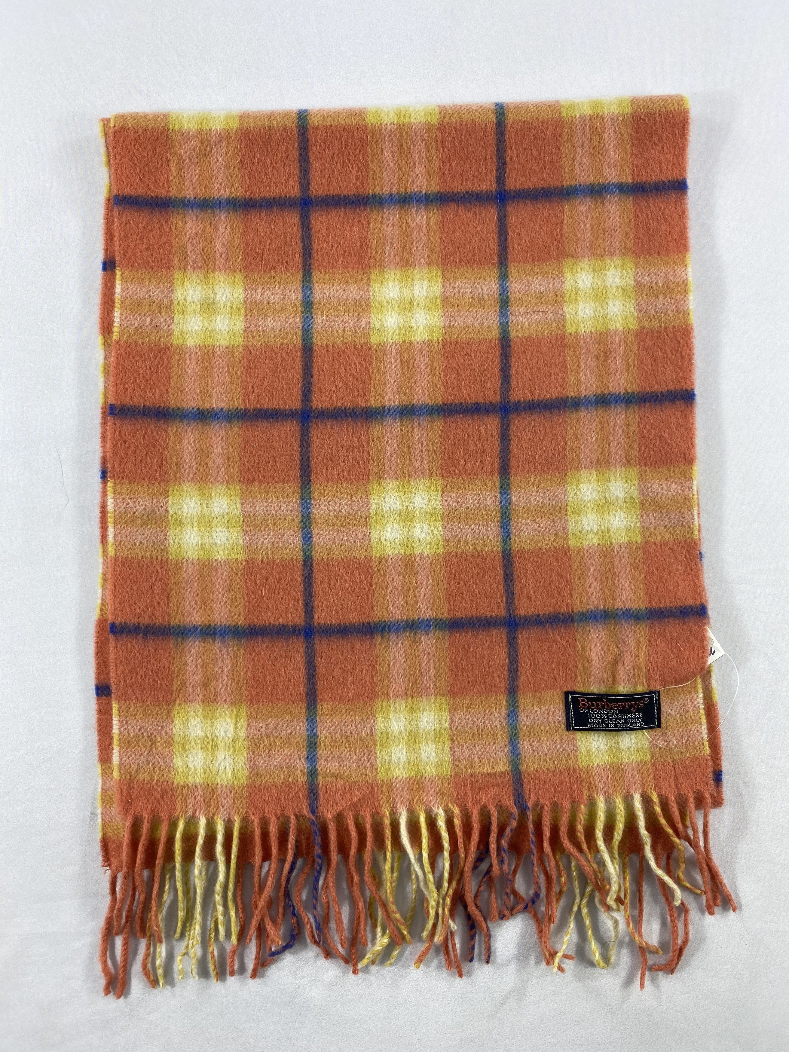Burberry Burberrys Cashmere Scarf / Muffler / Neckwear Size ONE SIZE - 4 Thumbnail