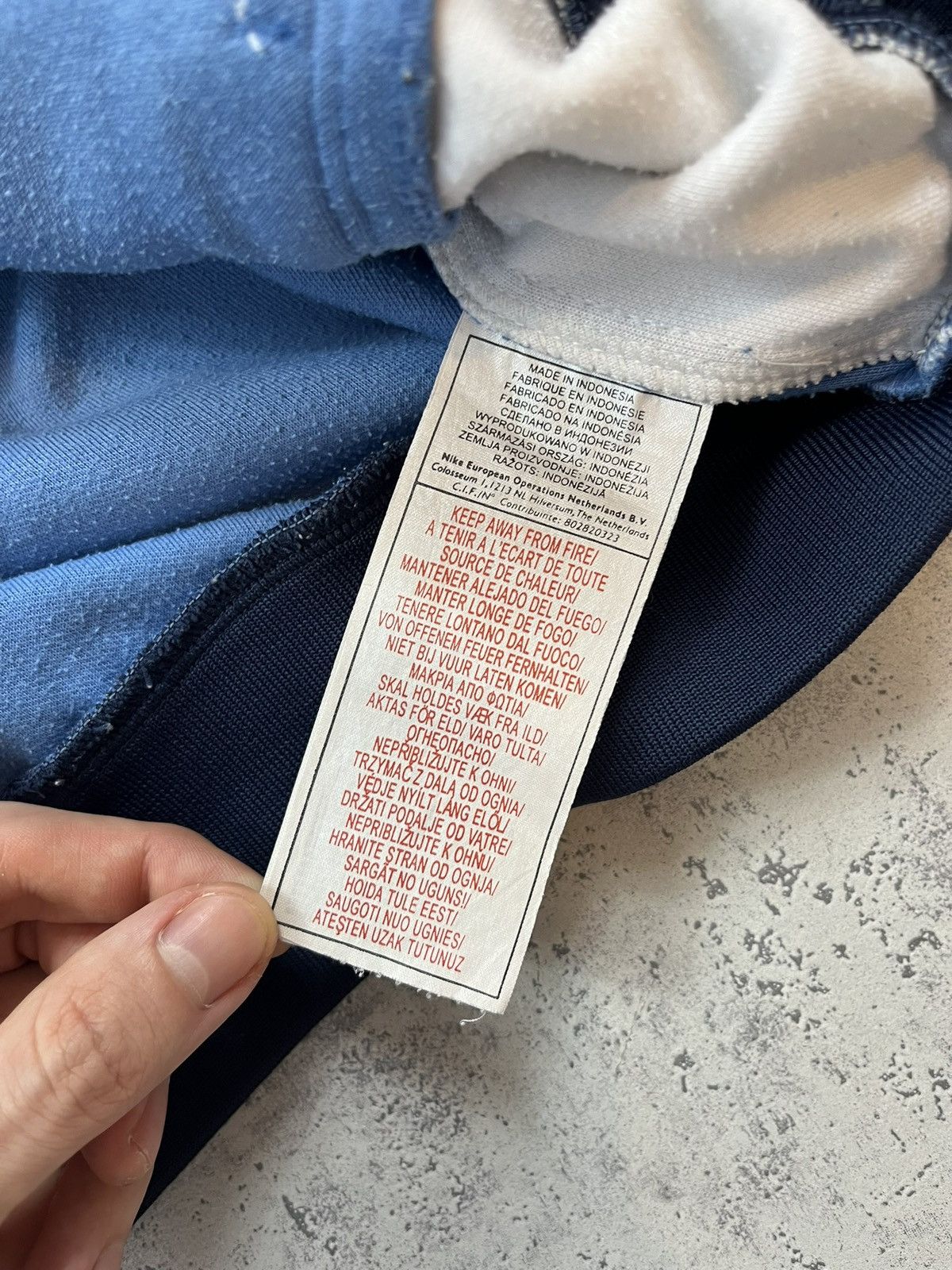 Nike × Vintage 90s Nike Retro Logo Vintage Y2K Oversized Track Jacket Size US L / EU 52-54 / 3 - 6 Thumbnail